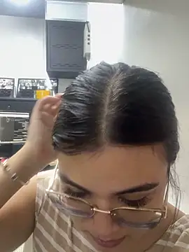 CamilaSofiia online show from 11/05/25, 08:20