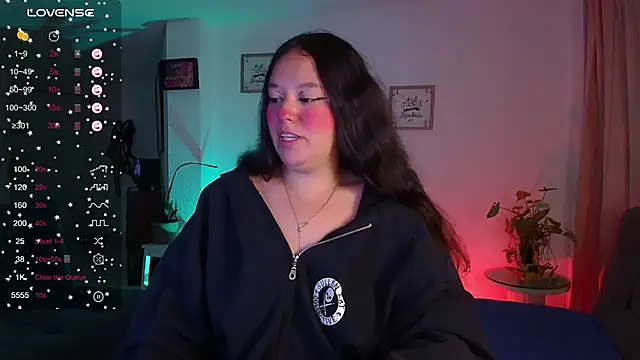 Lexie Thompson10 online show from 02/28/25, 04:32