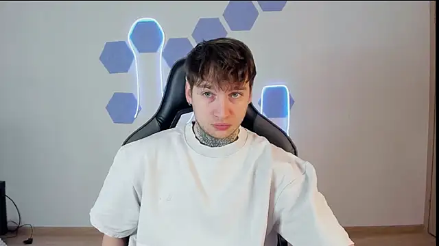 Chris Tyson online show from 12/03/24, 10:06