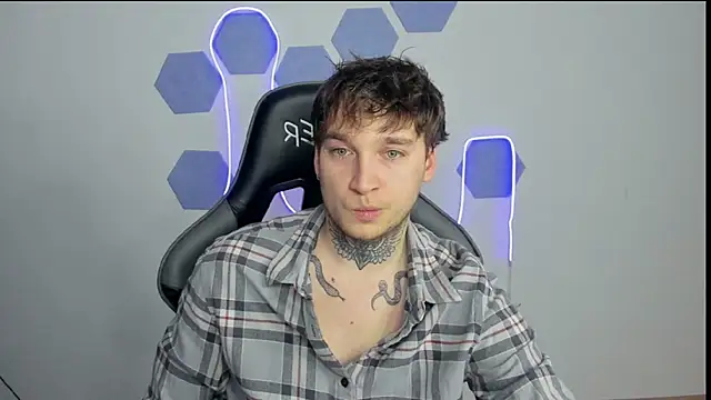 Chris Tyson online show from 12/17/24, 12:34