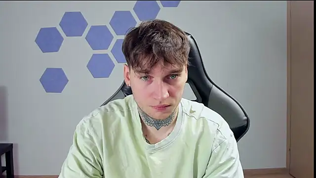 Chris Tyson online show from 01/18/25, 01:08