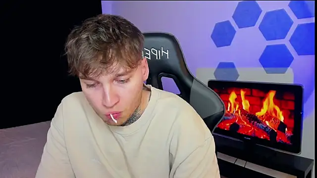 Chris Tyson online show from 02/16/25, 02:09