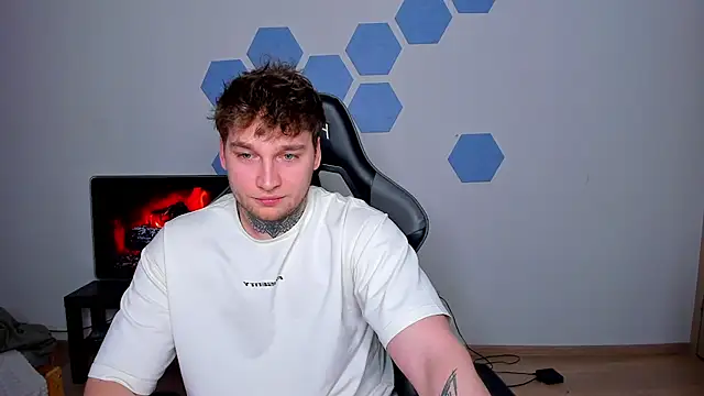 Chris Tyson online show from 04/06/26, 10:00