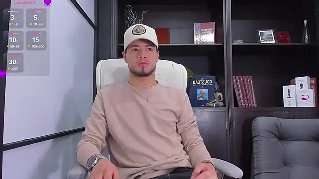 EdwardRoss  online show from 02/11/25, 07:38