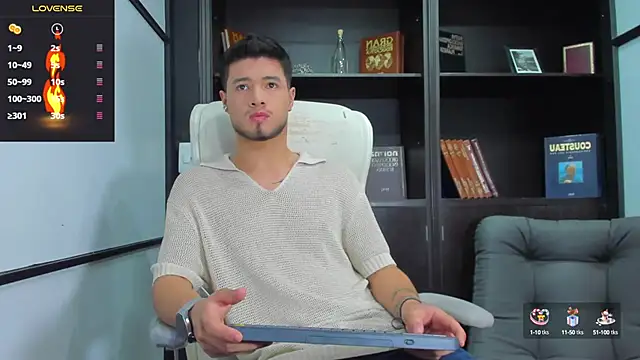 EdwardRoss  online show from 02/21/25, 06:48