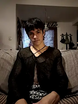 Snapshot of LYZBORNHD chatting on 02/09/26, 11:09 LYZBORNHD online show from 02/09/26, 11:09