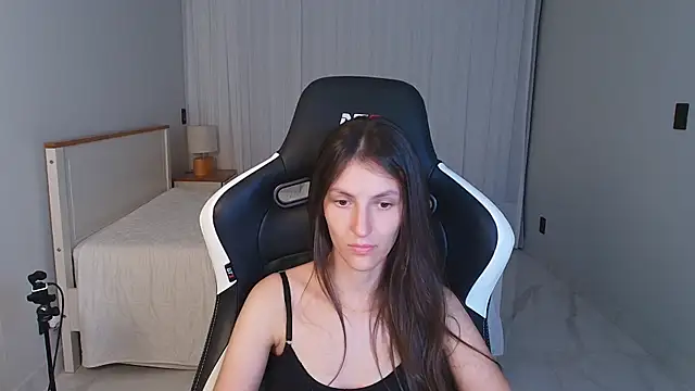 upssnowy online show from 04/15/26, 12:06