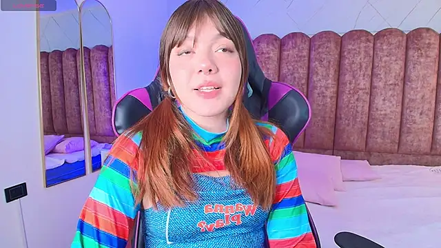 Fluffy Bubble21 online show from 03/19/26, 04:16