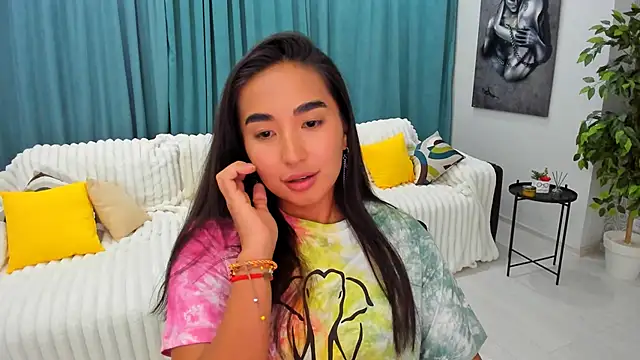 worldofkim online show from 01/17/25, 05:19