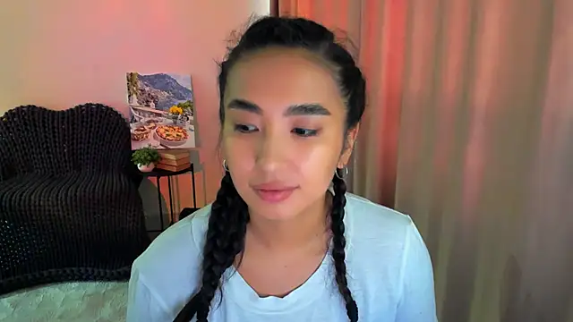 worldofkim online show from 03/12/25, 07:02