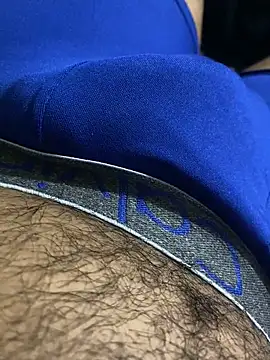 Snapshot of atreus35 chatting on 12/22/25, 07:22 atreus35 online show from 12/22/25, 07:22