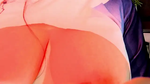 Snapshot of Miia_Thompsonn chatting on 03/05/25, 06:23 Miia Thompsonn online show from 03/05/25, 06:23