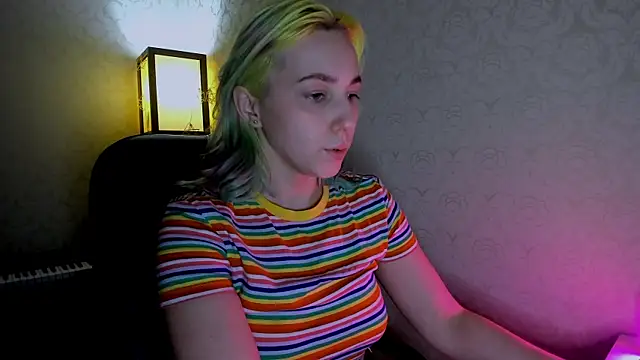 coraline meow online show from 01/29/25, 07:43