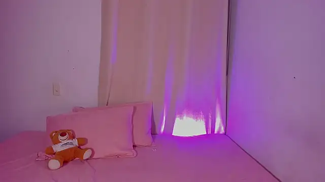 AmyStevenss online show from 03/28/26, 04:45