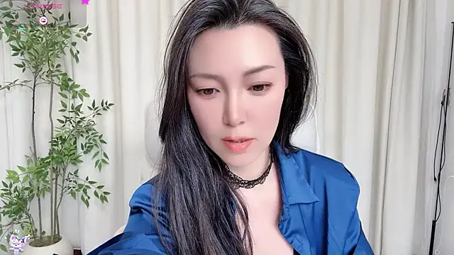 Snapshot of Ada-xixi chatting on 07/11/26, 06:27 Ada-xixi online show from 07/11/26, 06:27