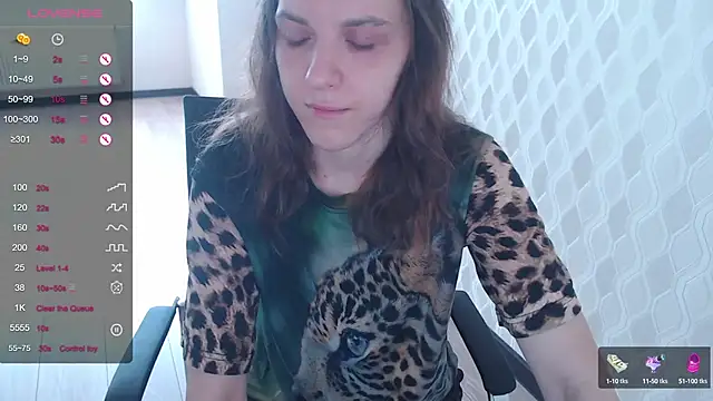 LisaHeart online show from 10/10/25, 05:39