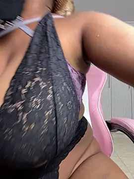 Snapshot of BoobiesGalore chatting on 03/02/26, 10:55 BoobiesGalore online show from 03/02/26, 10:55