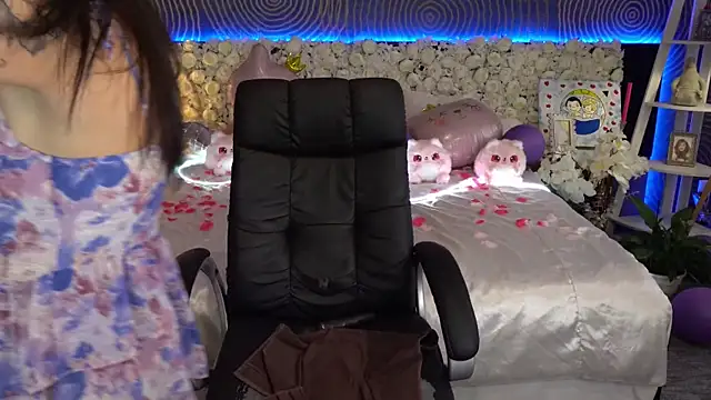 IsabellaFoxyy online show from 03/14/26, 01:49