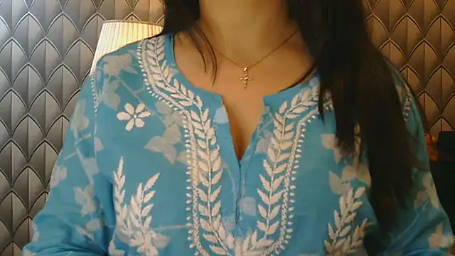 Mishika Gill online show from 05/03/26, 02:28