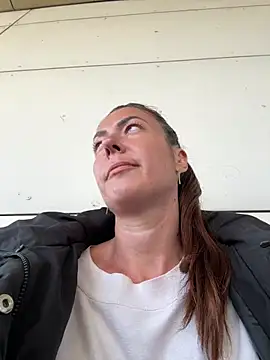 eveangelll online show from 12/18/24, 11:45