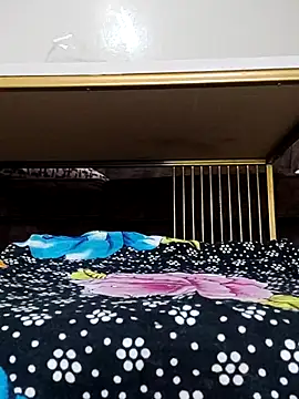 pearl7979 online show from 02/12/25, 09:54