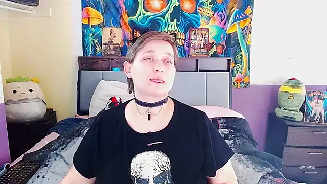 Snapshot of Chloenightmare chatting on 02/21/26, 11:39 Chloenightmare online show from 02/21/26, 11:39