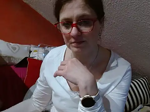 Snapshot of lanax chatting on 03/03/25, 02:04 lanax online show from 03/03/25, 02:04