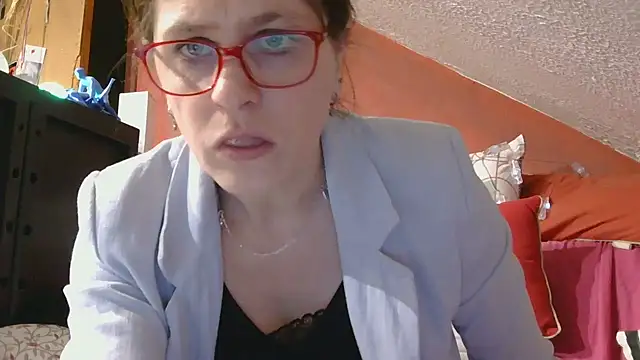 Snapshot of lanax chatting on 03/21/25, 03:57 lanax online show from 03/21/25, 03:57