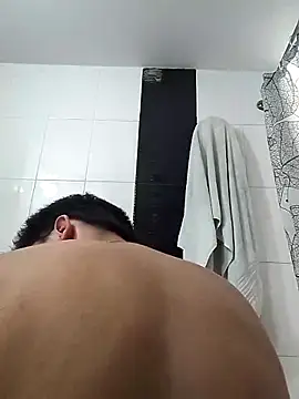 Snapshot of greeneyes999999999999 chatting on 11/19/25, 06:19 greeneyes999999999999 online show from 11/19/25, 06:19