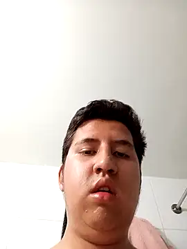 Snapshot of greeneyes999999999999 chatting on 04/02/26, 10:40 greeneyes999999999999 online show from 04/02/26, 10:40