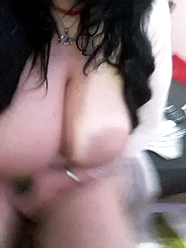 Snapshot of Maria_Sexx chatting on 12/10/24, 08:49 Maria Sexx online show from 12/10/24, 08:49