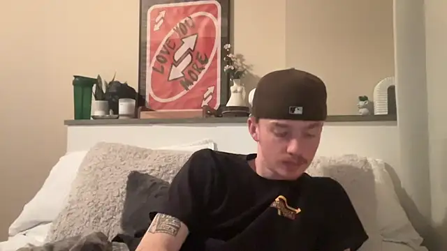 Snapshot of younghungginger chatting on 01/02/25, 12:34 younghungginger online show from 01/02/25, 12:34