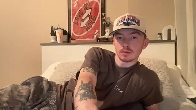 Snapshot of younghungginger chatting on 01/23/25, 03:16 younghungginger online show from 01/23/25, 03:16