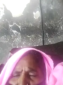 Hot-Shiwani online show from 01/15/26, 05:01