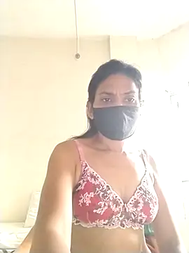 sunita6009 online show from 07/04/26, 03:45