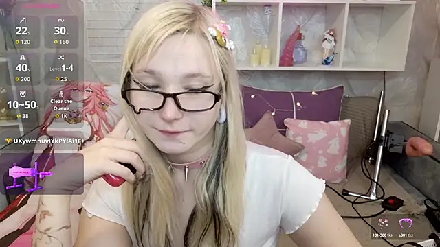 Snapshot of MeowkaKitty chatting on 09/29/25, 01:44 MeowkaKitty online show from 09/29/25, 01:44