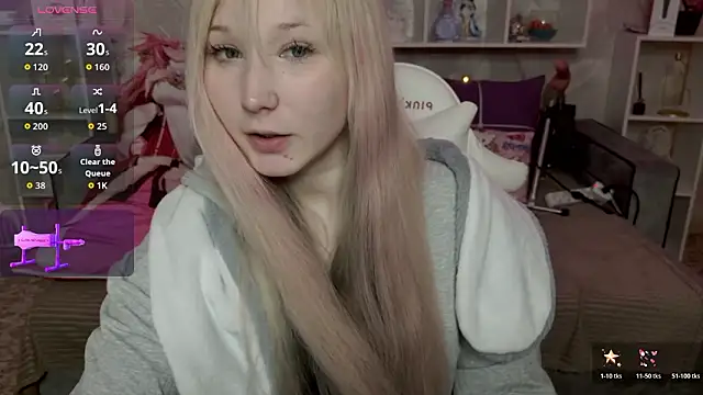 MeowkaKitty online show from 03/31/26, 03:41