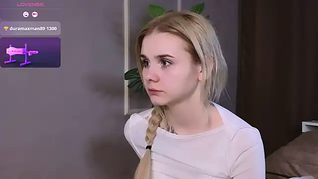 Britney Lynch online show from 02/24/25, 03:23