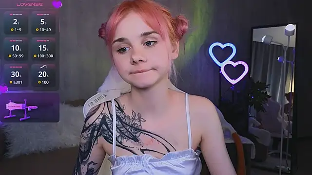 Britney Lynch online show from 03/22/25, 09:53