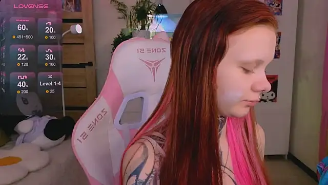 Britney Lynch online show from 11/06/25, 10:10