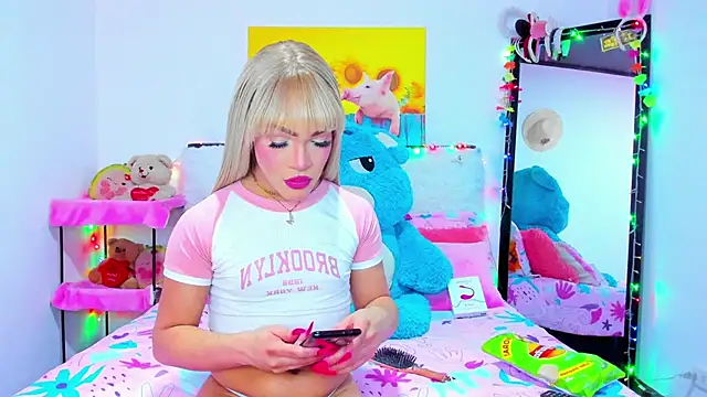 Candy Candy   online show from 09/09/25, 09:47