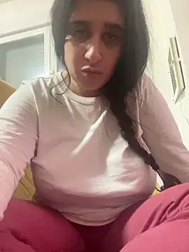 lylyacachonda online show from 12/20/25, 04:25