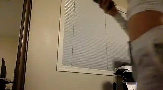 Snapshot of babyboo_xx chatting on 03/09/25, 06:17 babyboo xx online show from 03/09/25, 06:17