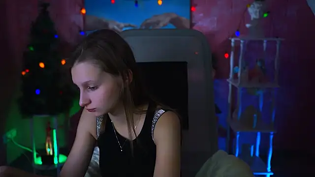 EllaHorton online show from 01/08/25, 05:27