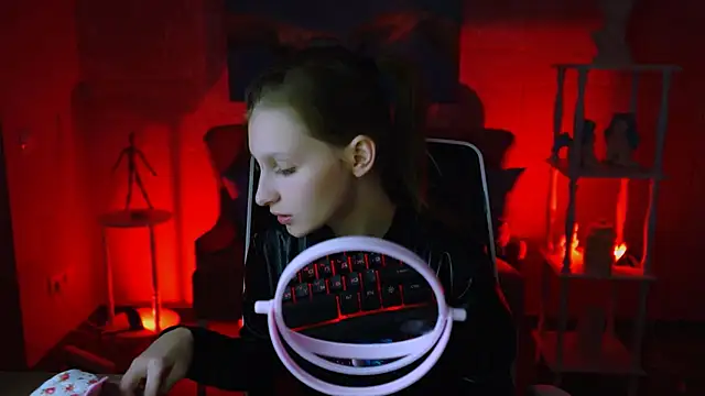 EllaHorton online show from 02/23/25, 05:56