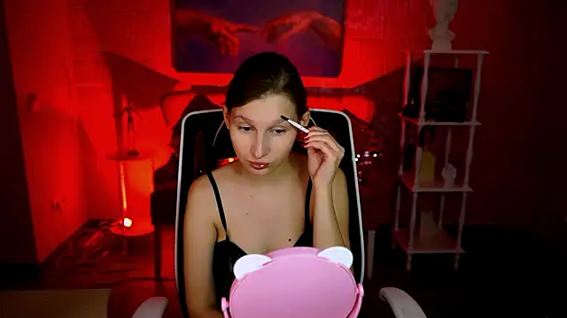 EllaHorton online show from 03/04/26, 05:30