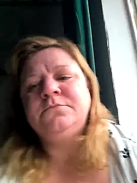 jusichka online show from 11/23/25, 08:03