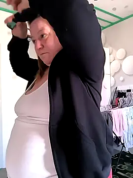 jusichka online show from 03/10/26, 07:02