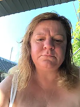Snapshot of jusichka chatting on 07/14/26, 05:56 jusichka online show from 07/14/26, 05:56