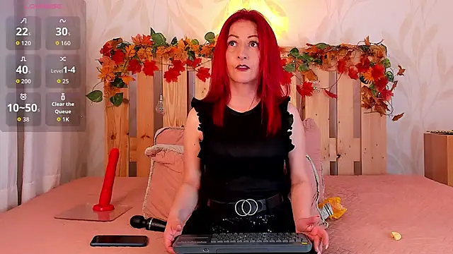 ivone adams online show from 10/15/25, 08:53